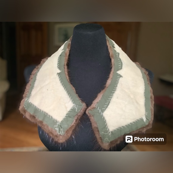 Vintage Fur Coat Collar - Picture 2 of 2